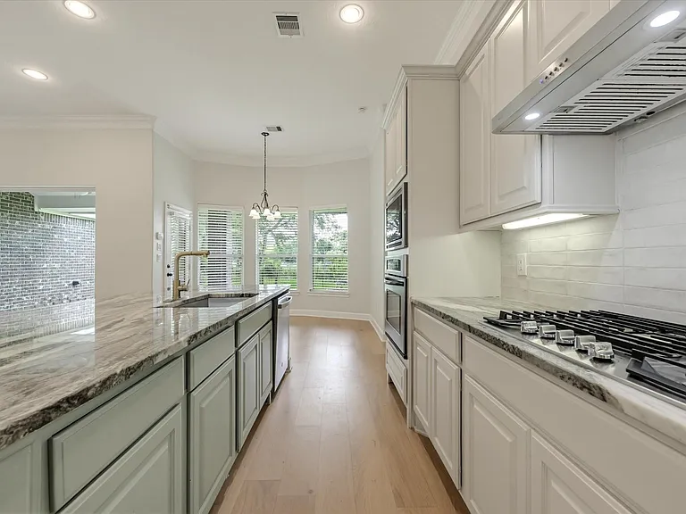 226 Jade Point — Photo 15