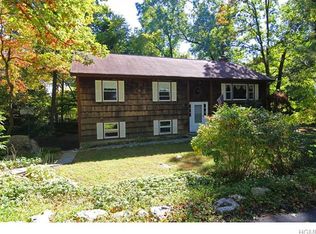 14 Woodland Dr, Yorktown Heights, NY 10598