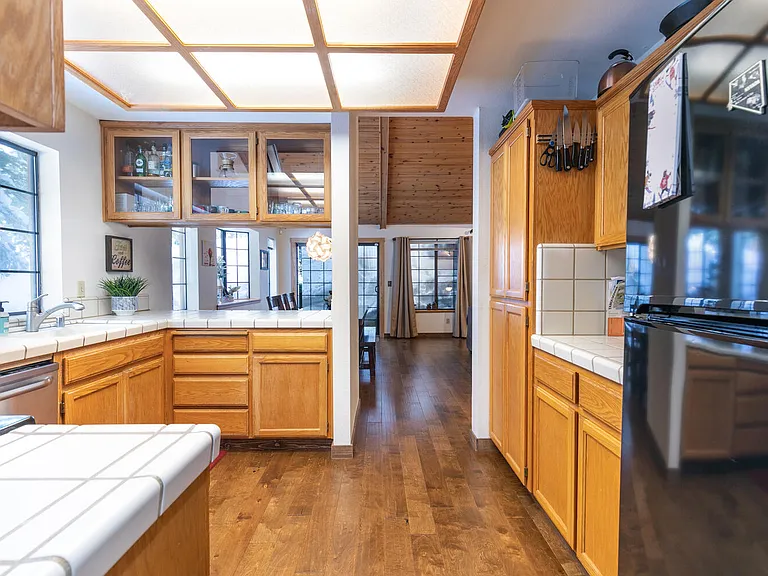14649 Copenhagen Dr — Photo 9