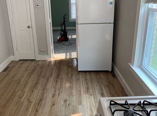 1201 Hagerer St APT 2, Racine, WI 53402