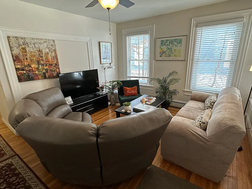 76 Providence St #103