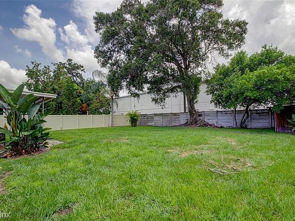 4th image of 815R Glen Oak Ave E
