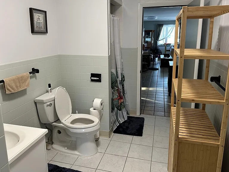 32 Campton St #B — Photo 11