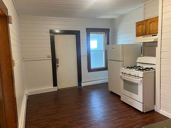 2nd image of 288 Whittenton St #3R