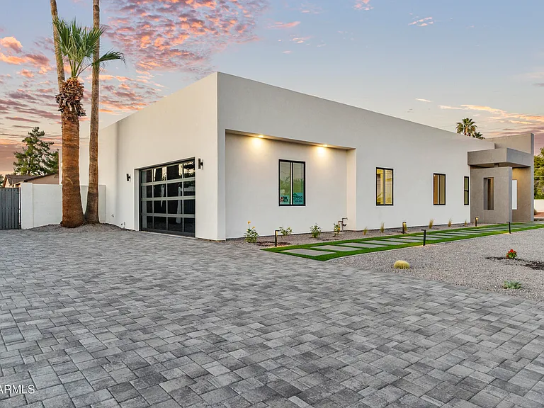 5540 E Dahlia Dr — Photo 46
