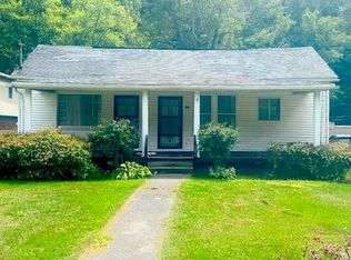 14091 Rocket Boys Dr, War, WV 24892