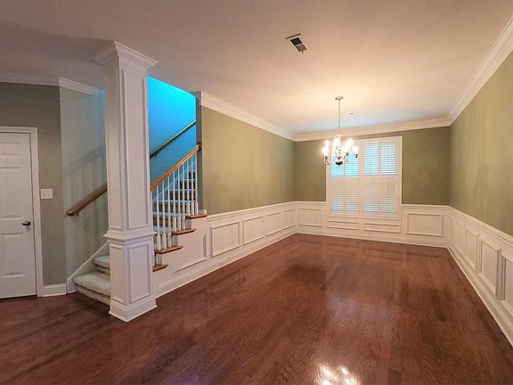 4th image of 561 Prescott Way