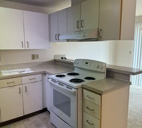 4th image of 510 NE Osborne Ct