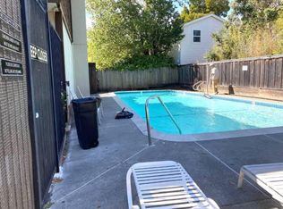 19 Pixley Ave APT 15, Corte Madera, CA 94925