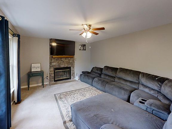 2nd image of 6419 Sugar Maple Ct