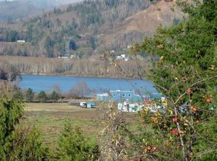 51 Elliott Rd, Raymond, WA 98577