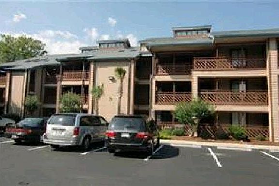 Heron Pointe Building