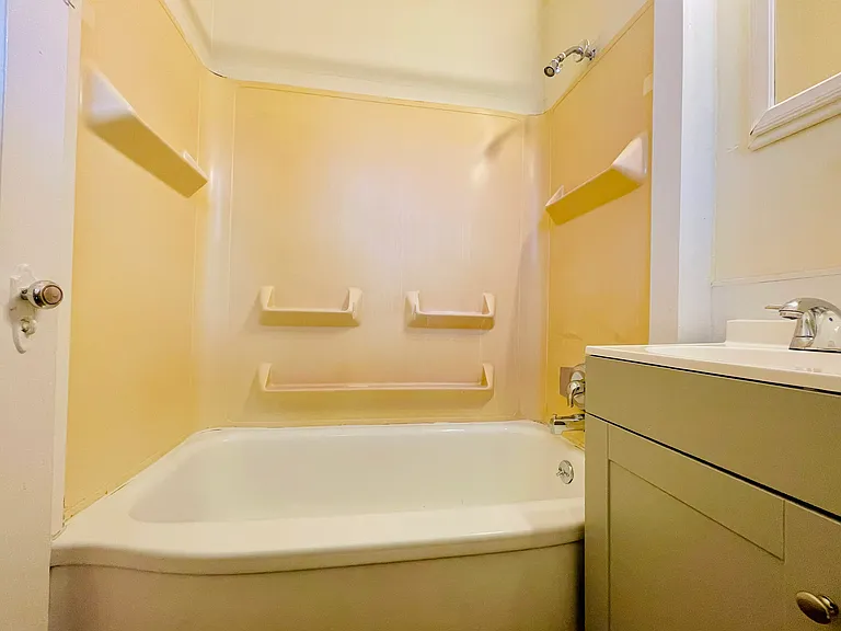 567 Saint Paul St #4 — Photo 18