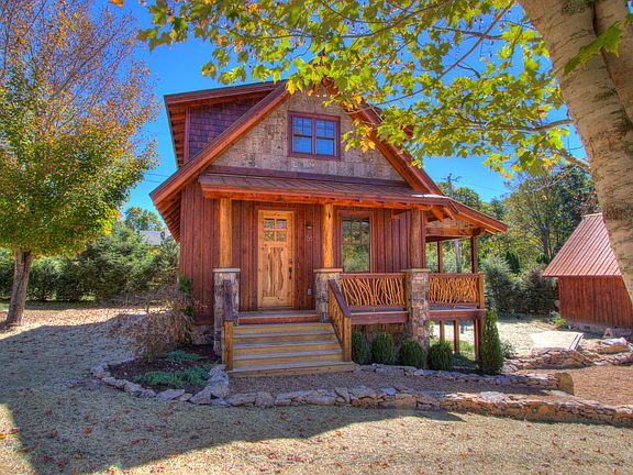3rd image of 62 Eagles Cottage Ln