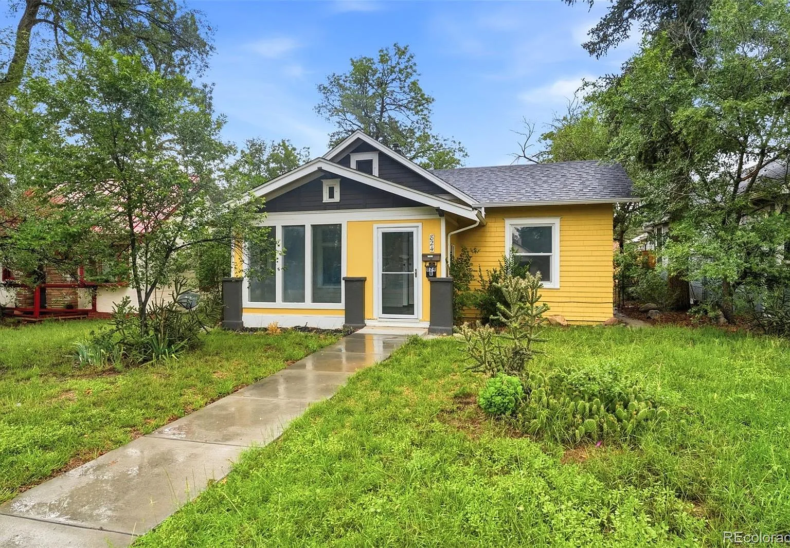 2 bed, 1.0 bath, 1221 sqft, $1,995 — Photo 3