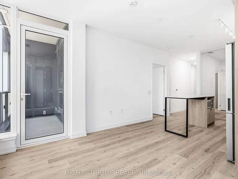 395 Square One Dr #413 — Photo 14