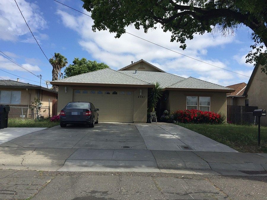 1st image of 2751 Wah Ave