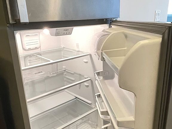 2nd image of 9560 Markham Rd #905