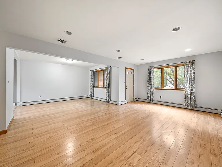 140 Allwood Rd #C — Photo 10
