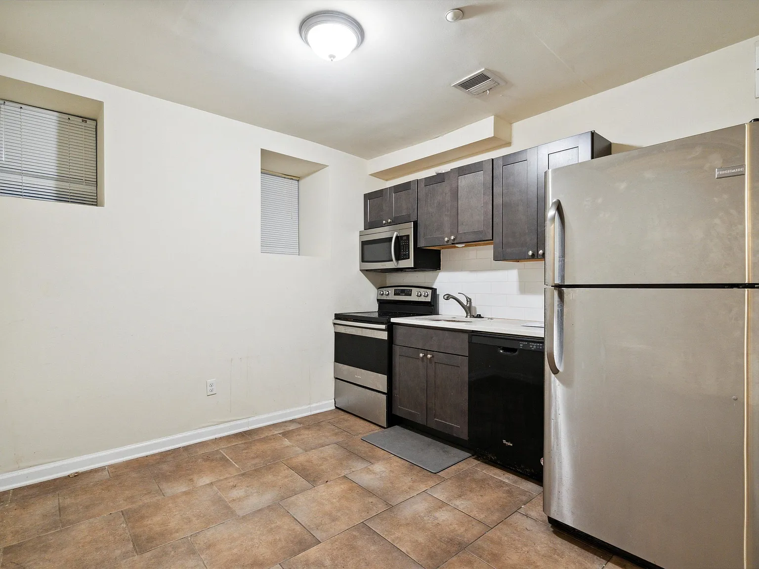 1519-21 N 16TH ST Unit B1 — Photo 2