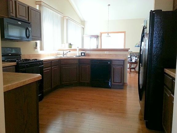 4th image of 13136 Birmingham Ct
