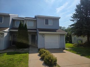 321-329 Silverado Dr #321, Stoughton, WI 53589