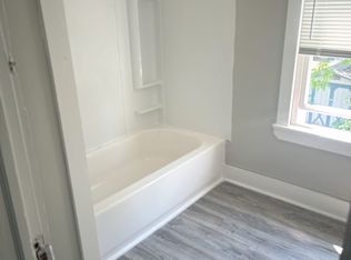3658 W 58th St UNIT 2, Cleveland, OH