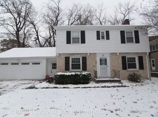 26 Woodley Rd, Rock Island, IL 61201