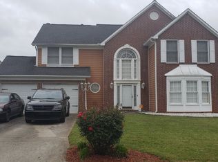 4910 Fieldpointe Way, Stone Mountain, GA 30088