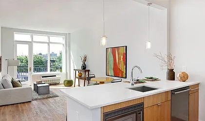 Rented by Tri State Commercial Realty