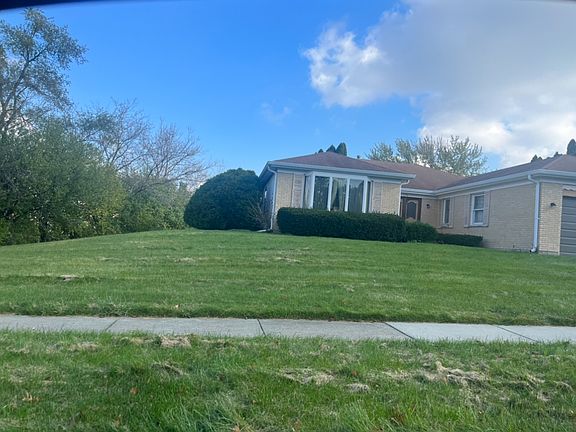4th image of 550 Cortland Dr