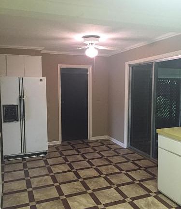 4th image of 6419 Terry Parker Dr S