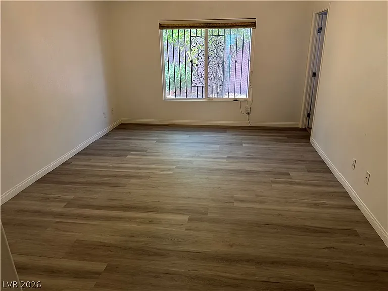 6339 Sharp Rock Ct — Photo 10