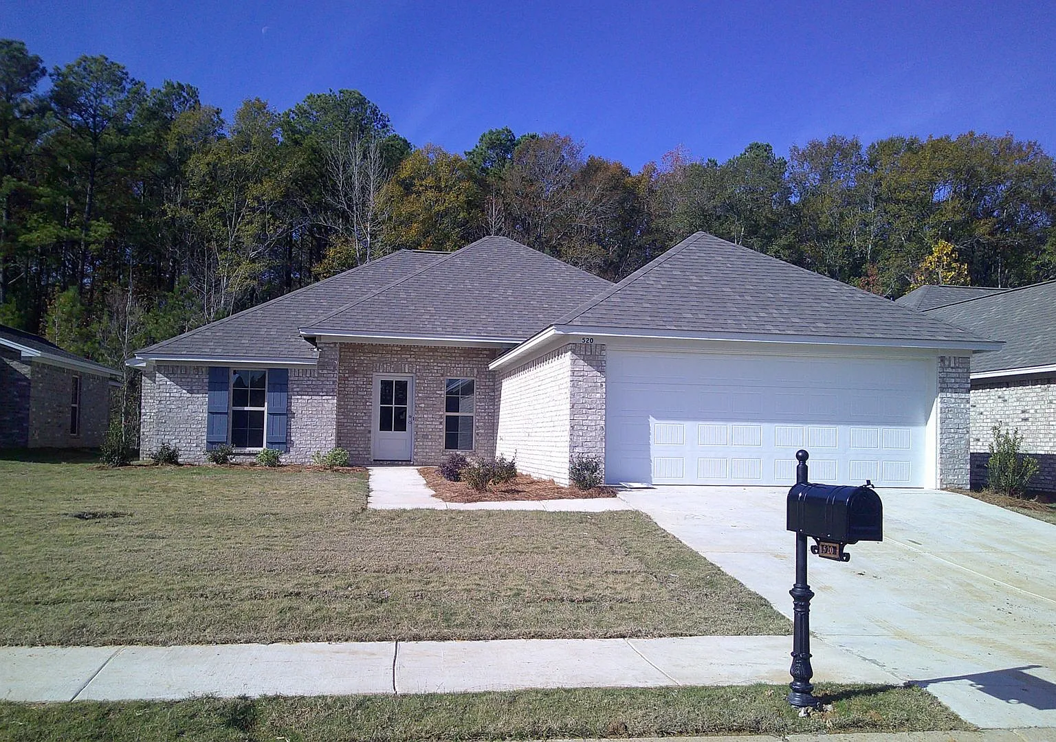 520 Stonebrook Place Brandon, MS — Photo 1