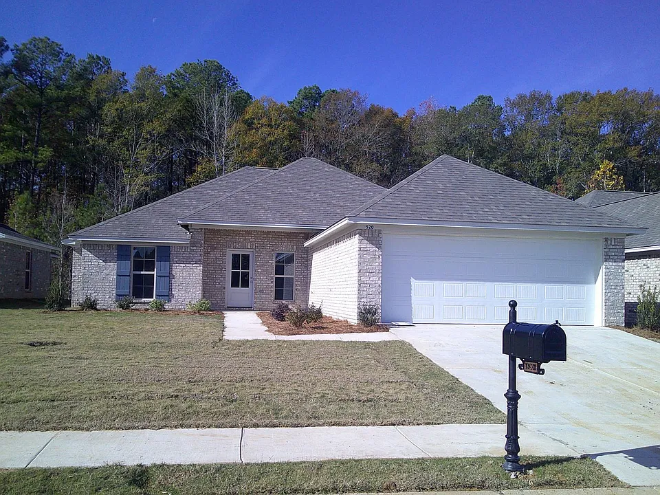 520 Stonebrook Pl