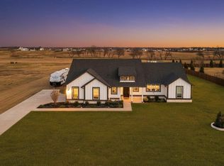 2517 Southern Oak Trail Oak, Terrell, TX 75161