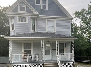 130 Riverside Ct, Elyria, OH 44035