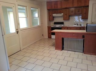 805 1/2 W Marion St, Elkhart, IN 46516