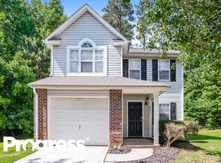6947 Silver Garden Ln, Charlotte, NC 28216