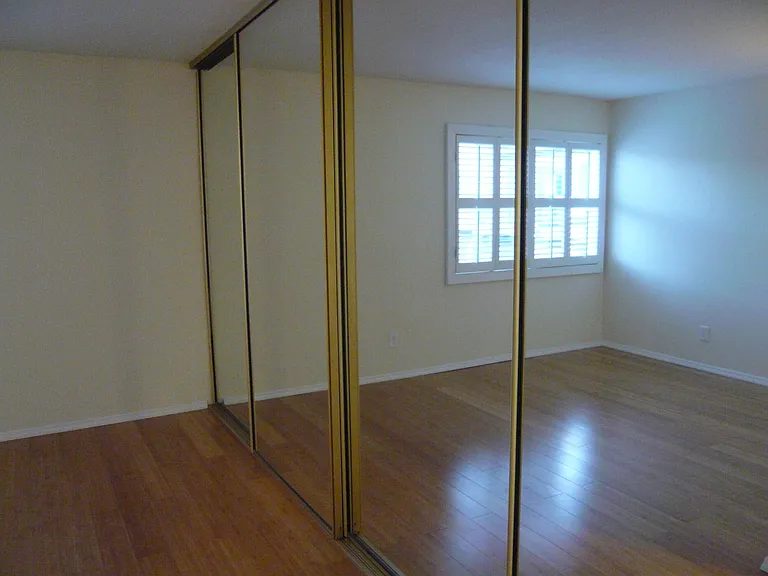 4404 Bond St #L — Photo 19