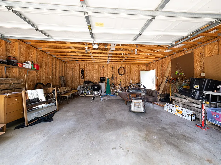817 Central Ave W — Photo 25