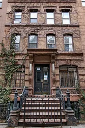 55 Saint Mark&#39;s Place in East Village
