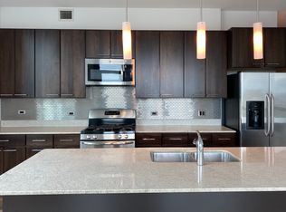 520 W Erie St #1202, Chicago, IL 60654