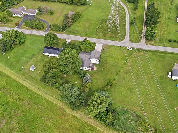 4th image of 5496 Sandusky Rd