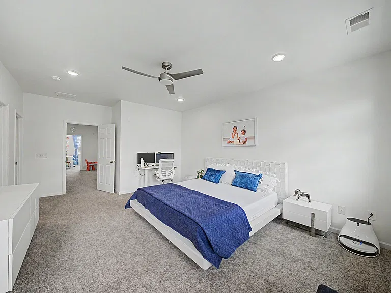 161 Wesmont Dr — Photo 17