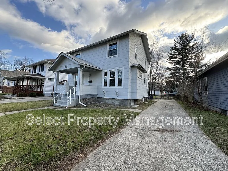 1726 Tecumseh St — Photo 22