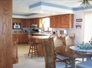 3765 Buckeye Ct, Dubuque, IA 52001