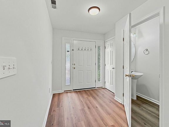 2nd image of 14247 Glade Spring Dr