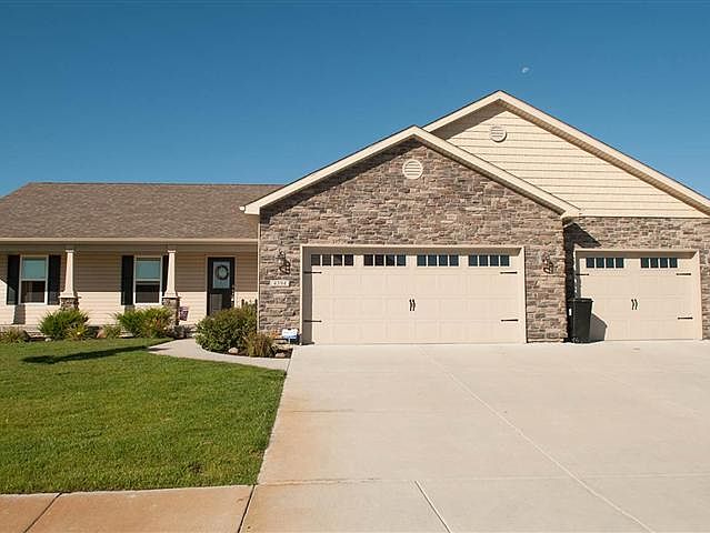 1st image of 4394 Regatta Dr