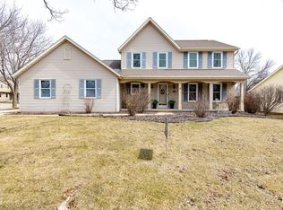 1 Diane Ln, Appleton, WI 54915